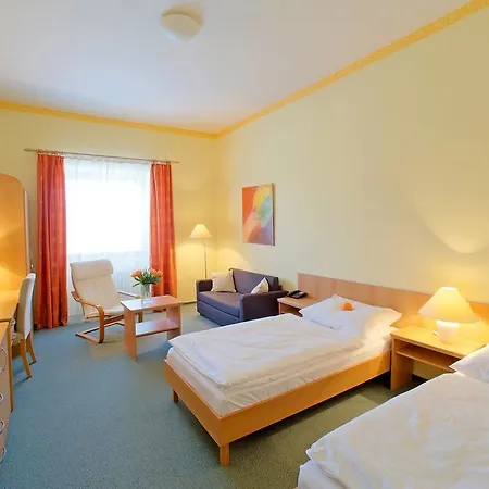 Hotel City Apart Hotel Brno 3*